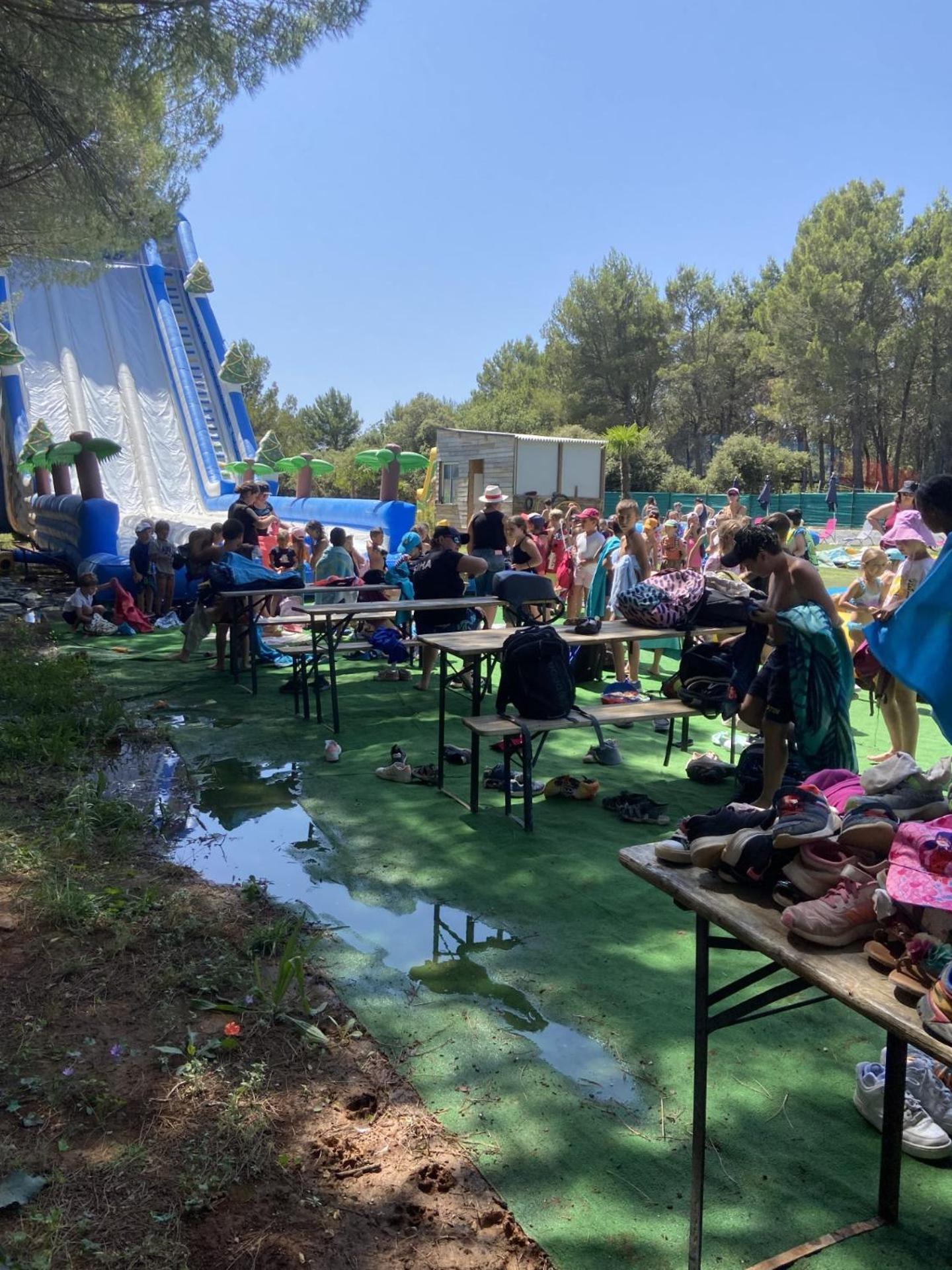 Les Gites Du Parc Animalier De Ginasservis מראה חיצוני תמונה